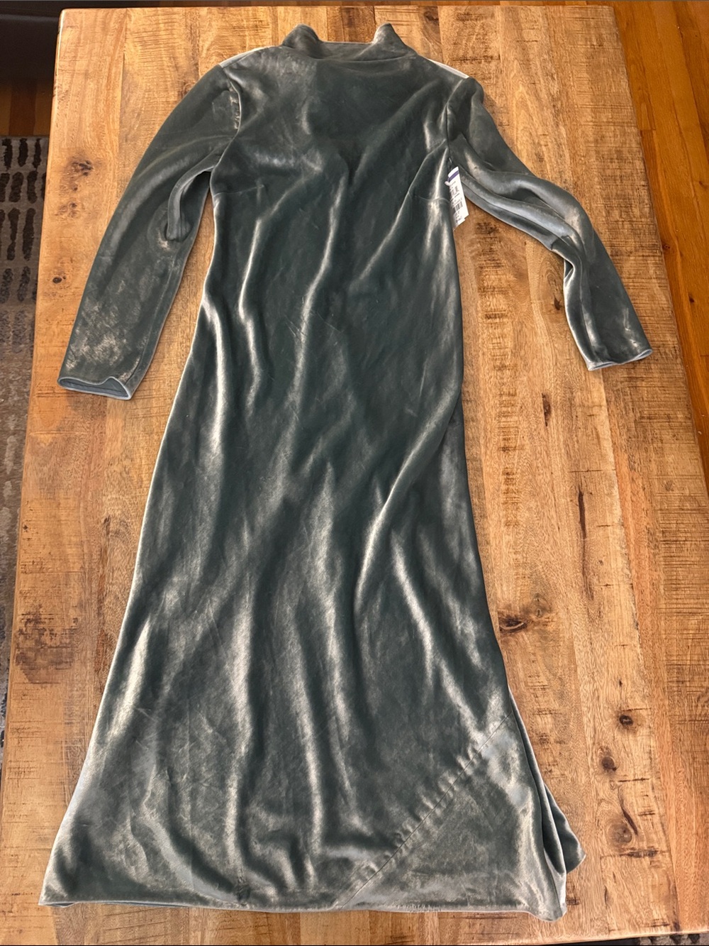 Vince Soft Velvet Long Sleeve Shift Dress - Sage Green NEW NWT XXS - Picture 1 of 7